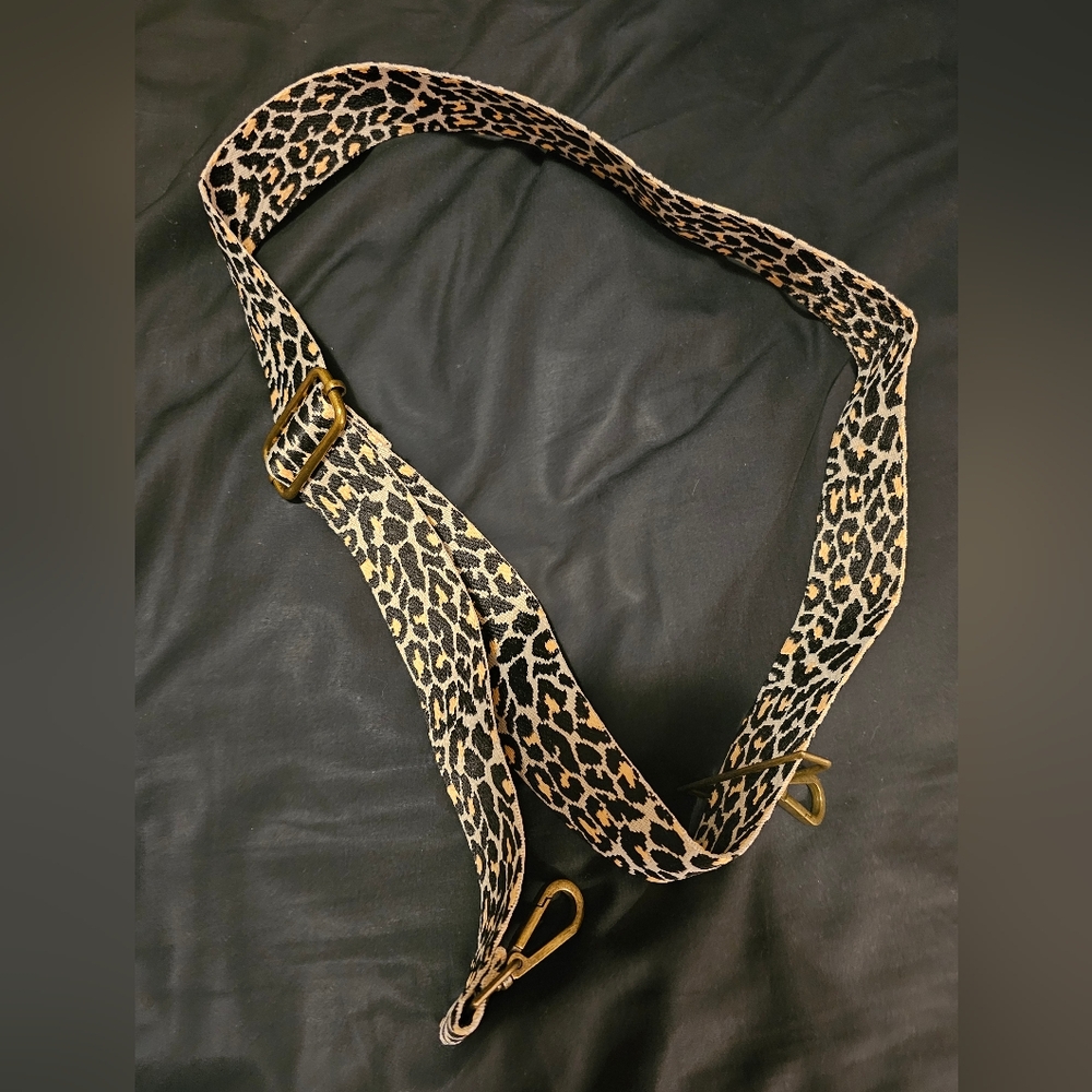 Brand new never used crossbody purse bag strap